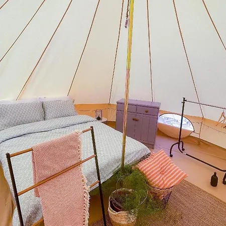 The Hunters Glamping * Ciudanovita