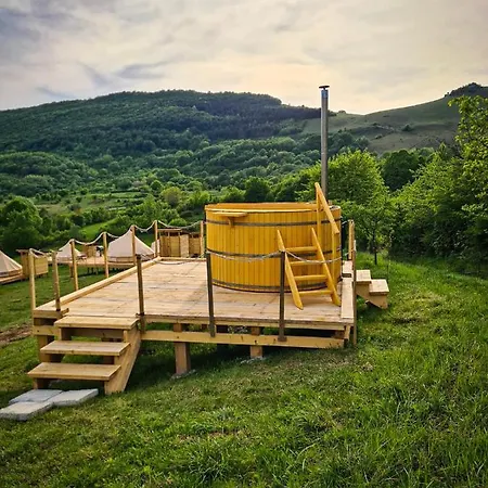 The Hunters Glamping * Ciudanovita