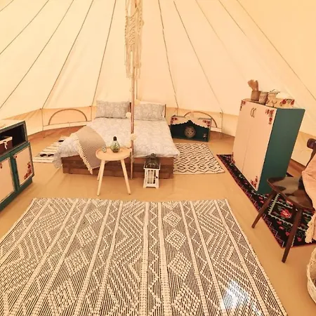 Luxury tent The Hunters Glamping