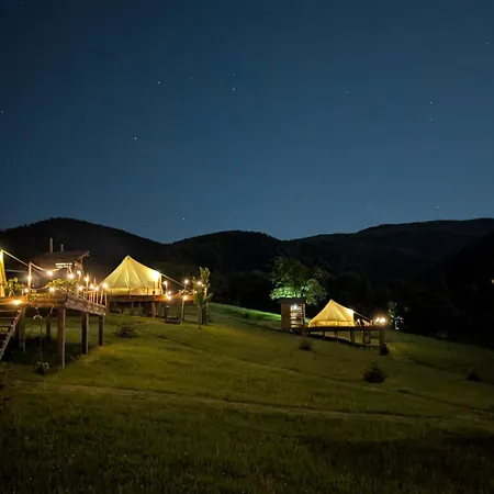 The Hunters Glamping *
